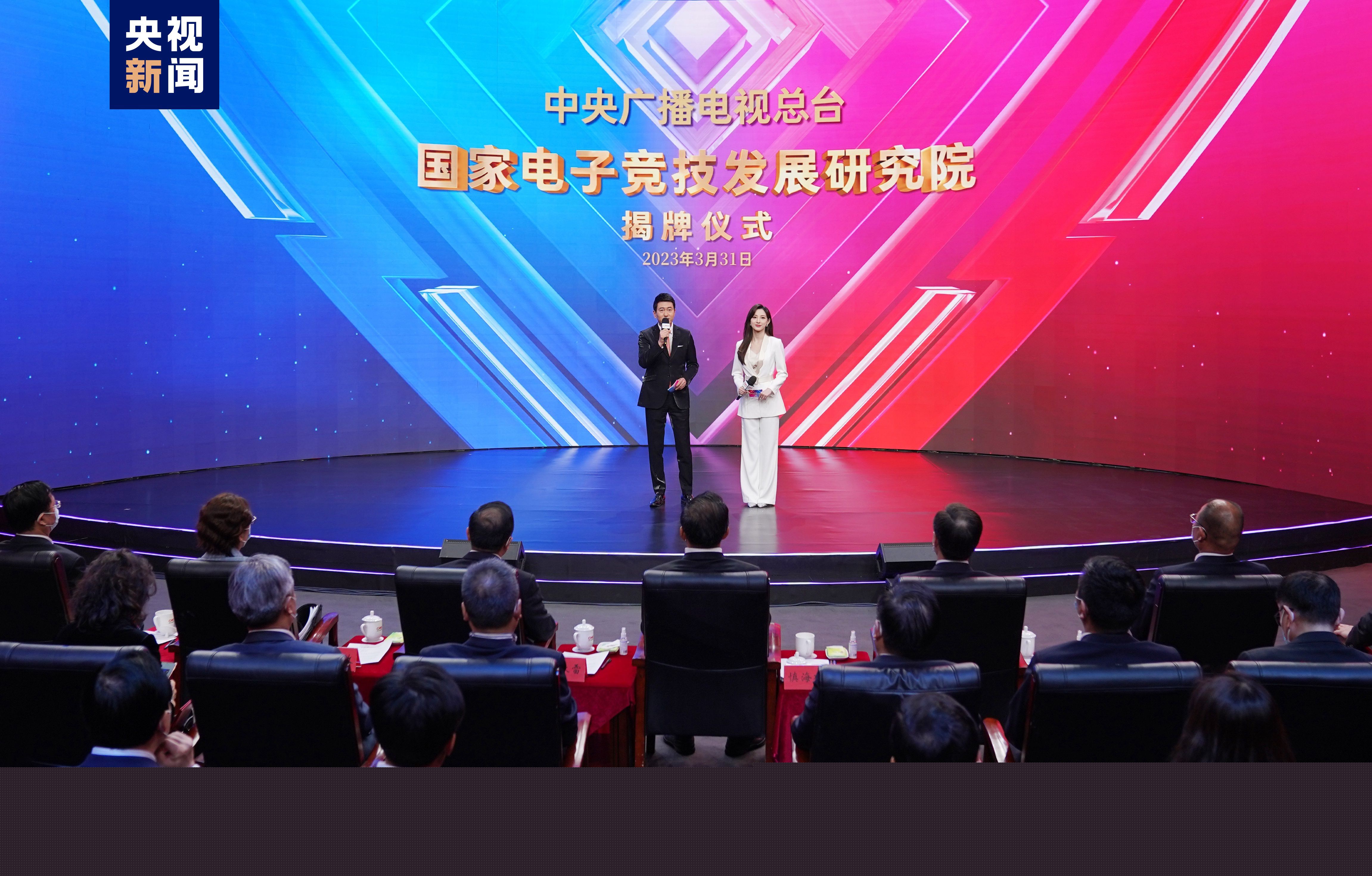 betway必威中国官方网站：原神游戏原画头像男生动漫